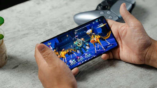 Better quality games means that nothing is lost moving from consoles to mobile phones